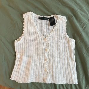 90s style cropped knit sweater vest